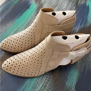 Qupid Size 7 Brand New